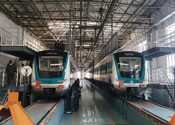 地铁检修区降温好色先生TV成人